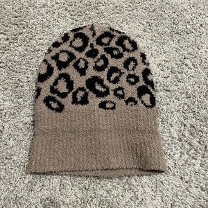 NWT Comfy Luxe Taupe Beanie OS